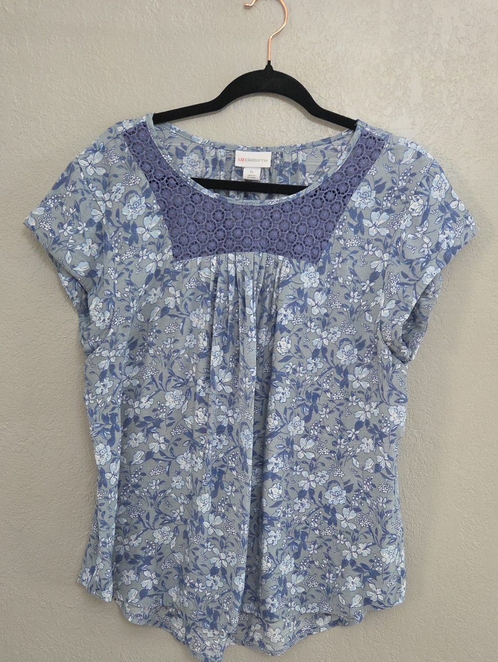 Liz Claiborne Blue Floral Crochet-Yoke Blouse